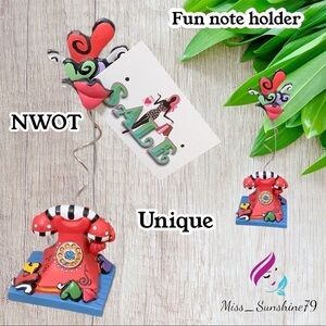 NWOT - Unique fun note holder cartoon-ish 🥰